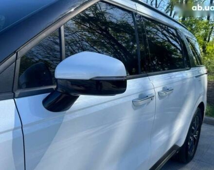 Киа Карнивал, объемом двигателя 2.2 л и пробегом 61 тыс. км за 47500 $, фото 5 на Automoto.ua