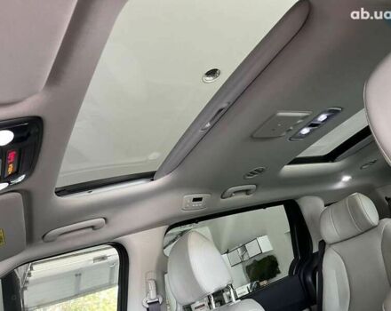 Киа Карнивал, объемом двигателя 2.2 л и пробегом 33 тыс. км за 46500 $, фото 22 на Automoto.ua
