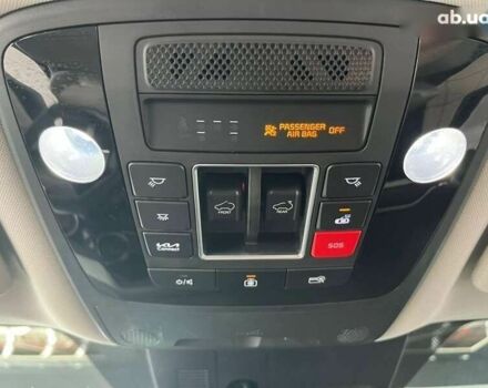 Киа Карнивал, объемом двигателя 2.2 л и пробегом 33 тыс. км за 46500 $, фото 19 на Automoto.ua