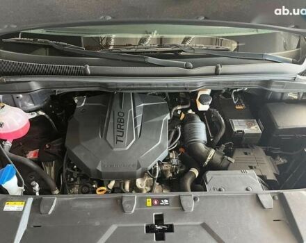 Киа Карнивал, объемом двигателя 2.2 л и пробегом 33 тыс. км за 46500 $, фото 11 на Automoto.ua