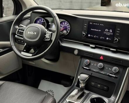 Киа Карнивал, объемом двигателя 3.5 л и пробегом 39 тыс. км за 26500 $, фото 14 на Automoto.ua