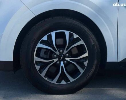 Киа Карнивал, объемом двигателя 2.2 л и пробегом 61 тыс. км за 47500 $, фото 10 на Automoto.ua