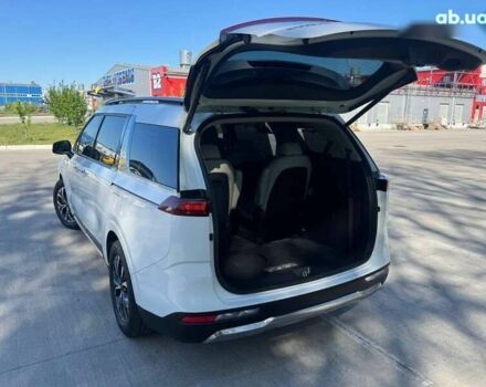 Киа Карнивал, объемом двигателя 2.2 л и пробегом 61 тыс. км за 47500 $, фото 7 на Automoto.ua