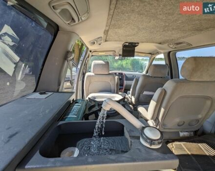 Кіа Карнівал, об'ємом двигуна 2.9 л та пробігом 305 тис. км за 2950 $, фото 1 на Automoto.ua