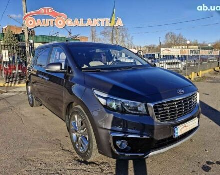 Киа Карнивал, объемом двигателя 2.2 л и пробегом 279 тыс. км за 16999 $, фото 1 на Automoto.ua
