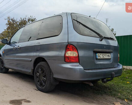 Серый Киа Карнивал, объемом двигателя 2.9 л и пробегом 350 тыс. км за 2150 $, фото 1 на Automoto.ua