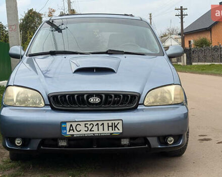 Серый Киа Карнивал, объемом двигателя 2.9 л и пробегом 350 тыс. км за 2150 $, фото 3 на Automoto.ua