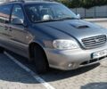 Серый Киа Карнивал, объемом двигателя 2.9 л и пробегом 315 тыс. км за 3700 $, фото 11 на Automoto.ua