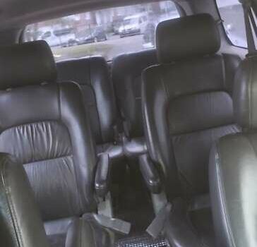 Серый Киа Карнивал, объемом двигателя 2.9 л и пробегом 270 тыс. км за 3450 $, фото 8 на Automoto.ua