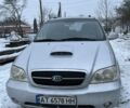 Сірий Кіа Карнівал, об'ємом двигуна 2.9 л та пробігом 309 тис. км за 3800 $, фото 1 на Automoto.ua