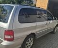 Серый Киа Карнивал, объемом двигателя 2.9 л и пробегом 318 тыс. км за 2061 $, фото 5 на Automoto.ua