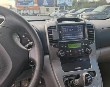 Сірий Кіа Карнівал, об'ємом двигуна 2.9 л та пробігом 267 тис. км за 5400 $, фото 6 на Automoto.ua