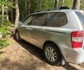 Серый Киа Карнивал, объемом двигателя 3 л и пробегом 334 тыс. км за 6950 $, фото 6 на Automoto.ua