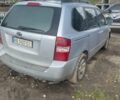 Серый Киа Карнивал, объемом двигателя 2.9 л и пробегом 400 тыс. км за 5800 $, фото 1 на Automoto.ua