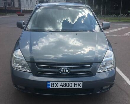 Серый Киа Карнивал, объемом двигателя 2.9 л и пробегом 292 тыс. км за 6500 $, фото 1 на Automoto.ua