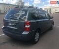 Серый Киа Карнивал, объемом двигателя 2.9 л и пробегом 292 тыс. км за 6500 $, фото 3 на Automoto.ua