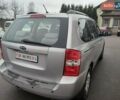 Серый Киа Карнивал, объемом двигателя 2.2 л и пробегом 174 тыс. км за 9999 $, фото 5 на Automoto.ua
