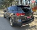 Серый Киа Карнивал, объемом двигателя 2.2 л и пробегом 227 тыс. км за 16900 $, фото 4 на Automoto.ua