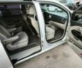 Сірий Кіа Карнівал, об'ємом двигуна 2.2 л та пробігом 110 тис. км за 18000 $, фото 19 на Automoto.ua