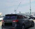 Серый Киа Карнивал, объемом двигателя 2.2 л и пробегом 256 тыс. км за 17500 $, фото 21 на Automoto.ua