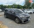 Сірий Кіа Карнівал, об'ємом двигуна 2.2 л та пробігом 256 тис. км за 16500 $, фото 1 на Automoto.ua