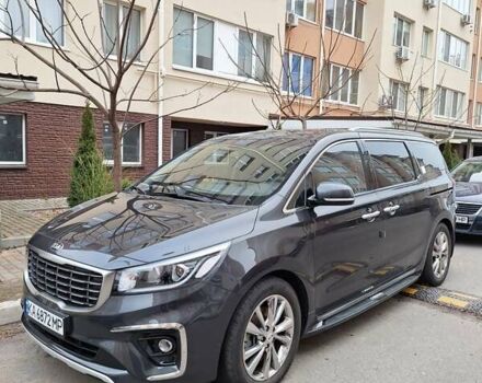 Серый Киа Карнивал, объемом двигателя 2.2 л и пробегом 83 тыс. км за 27000 $, фото 40 на Automoto.ua