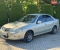 Серый Киа Карнивал, объемом двигателя 2.2 л и пробегом 165 тыс. км за 23400 $, фото 1 на Automoto.ua