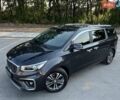 Сірий Кіа Карнівал, об'ємом двигуна 2.2 л та пробігом 115 тис. км за 17990 $, фото 2 на Automoto.ua