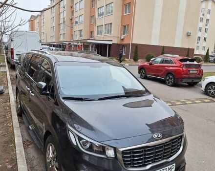 Серый Киа Карнивал, объемом двигателя 2.2 л и пробегом 83 тыс. км за 27000 $, фото 10 на Automoto.ua