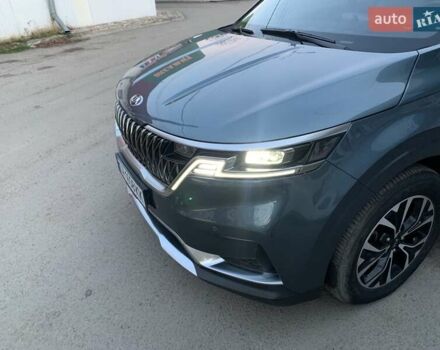 Серый Киа Карнивал, объемом двигателя 2.15 л и пробегом 81 тыс. км за 30950 $, фото 5 на Automoto.ua