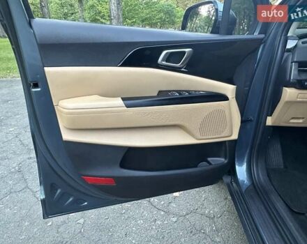 Серый Киа Карнивал, объемом двигателя 2.15 л и пробегом 186 тыс. км за 31500 $, фото 60 на Automoto.ua