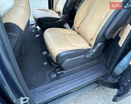 Серый Киа Карнивал, объемом двигателя 2.15 л и пробегом 186 тыс. км за 31500 $, фото 72 на Automoto.ua