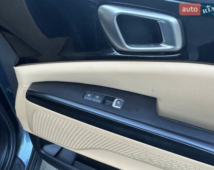 Серый Киа Карнивал, объемом двигателя 2.15 л и пробегом 186 тыс. км за 32500 $, фото 57 на Automoto.ua