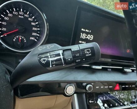 Серый Киа Карнивал, объемом двигателя 2.15 л и пробегом 186 тыс. км за 31500 $, фото 80 на Automoto.ua