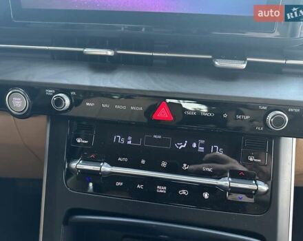 Серый Киа Карнивал, объемом двигателя 2.15 л и пробегом 186 тыс. км за 31500 $, фото 19 на Automoto.ua