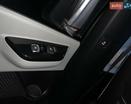 Серый Киа Карнивал, объемом двигателя 2.15 л и пробегом 81 тыс. км за 30950 $, фото 18 на Automoto.ua