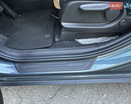 Серый Киа Карнивал, объемом двигателя 2.15 л и пробегом 186 тыс. км за 31500 $, фото 35 на Automoto.ua