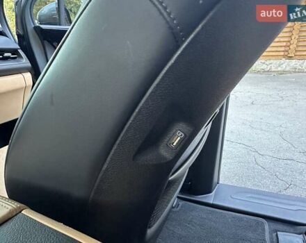 Серый Киа Карнивал, объемом двигателя 2.15 л и пробегом 186 тыс. км за 32500 $, фото 65 на Automoto.ua