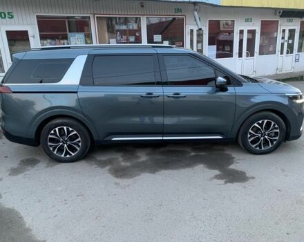 Серый Киа Карнивал, объемом двигателя 2.2 л и пробегом 81 тыс. км за 30900 $, фото 2 на Automoto.ua