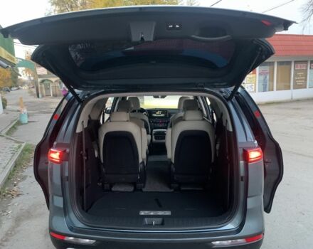 Серый Киа Карнивал, объемом двигателя 2.2 л и пробегом 81 тыс. км за 30900 $, фото 4 на Automoto.ua