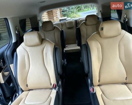 Серый Киа Карнивал, объемом двигателя 2.15 л и пробегом 186 тыс. км за 31500 $, фото 68 на Automoto.ua