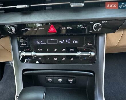 Серый Киа Карнивал, объемом двигателя 2.15 л и пробегом 186 тыс. км за 32500 $, фото 36 на Automoto.ua