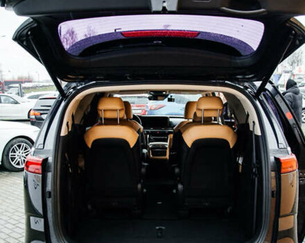 Сірий Кіа Карнівал, об'ємом двигуна 2.2 л та пробігом 147 тис. км за 33999 $, фото 90 на Automoto.ua