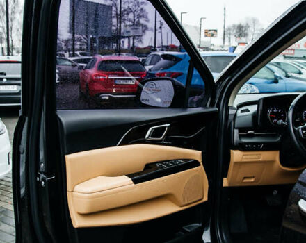 Сірий Кіа Карнівал, об'ємом двигуна 2.2 л та пробігом 147 тис. км за 33999 $, фото 31 на Automoto.ua