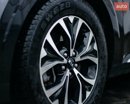 Сірий Кіа Карнівал, об'ємом двигуна 2.2 л та пробігом 147 тис. км за 33999 $, фото 75 на Automoto.ua