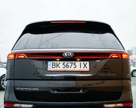 Сірий Кіа Карнівал, об'ємом двигуна 2.2 л та пробігом 147 тис. км за 33999 $, фото 14 на Automoto.ua