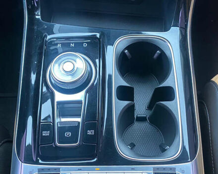 Серый Киа Карнивал, объемом двигателя 2.2 л и пробегом 147 тыс. км за 35500 $, фото 8 на Automoto.ua