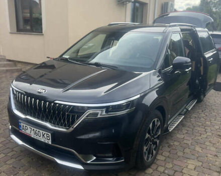 Серый Киа Карнивал, объемом двигателя 2.15 л и пробегом 79 тыс. км за 43000 $, фото 1 на Automoto.ua