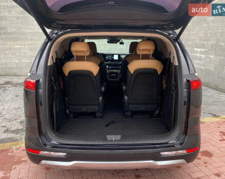 Серый Киа Карнивал, объемом двигателя 2.2 л и пробегом 147 тыс. км за 35500 $, фото 11 на Automoto.ua