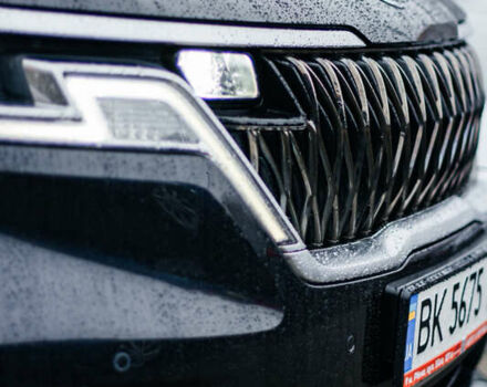 Сірий Кіа Карнівал, об'ємом двигуна 2.2 л та пробігом 147 тис. км за 33999 $, фото 64 на Automoto.ua